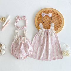 Ensemble assorti mignon pour bébé, robe et gilet pour sœurs