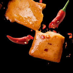Q-Powder Hand-grinds Tender Soybean Dried Products With Five Flavors