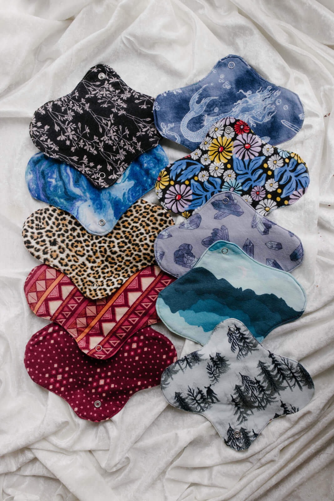 Organic Cotton Cloth Pads Light Flow | Reusable Regular & Large Pads n/a VoiceoftheWomb_ProductShoot_EDP-46 My Store
