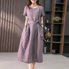 Robe violette ample, élégante et amincissante