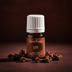 Huile essentielle de clou de girofle Young Living – 5ml (0.17 fl. oz.)