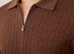 Camisa de manga corta de mezcla de lino, con solapa, cremallera y rayas hundidas