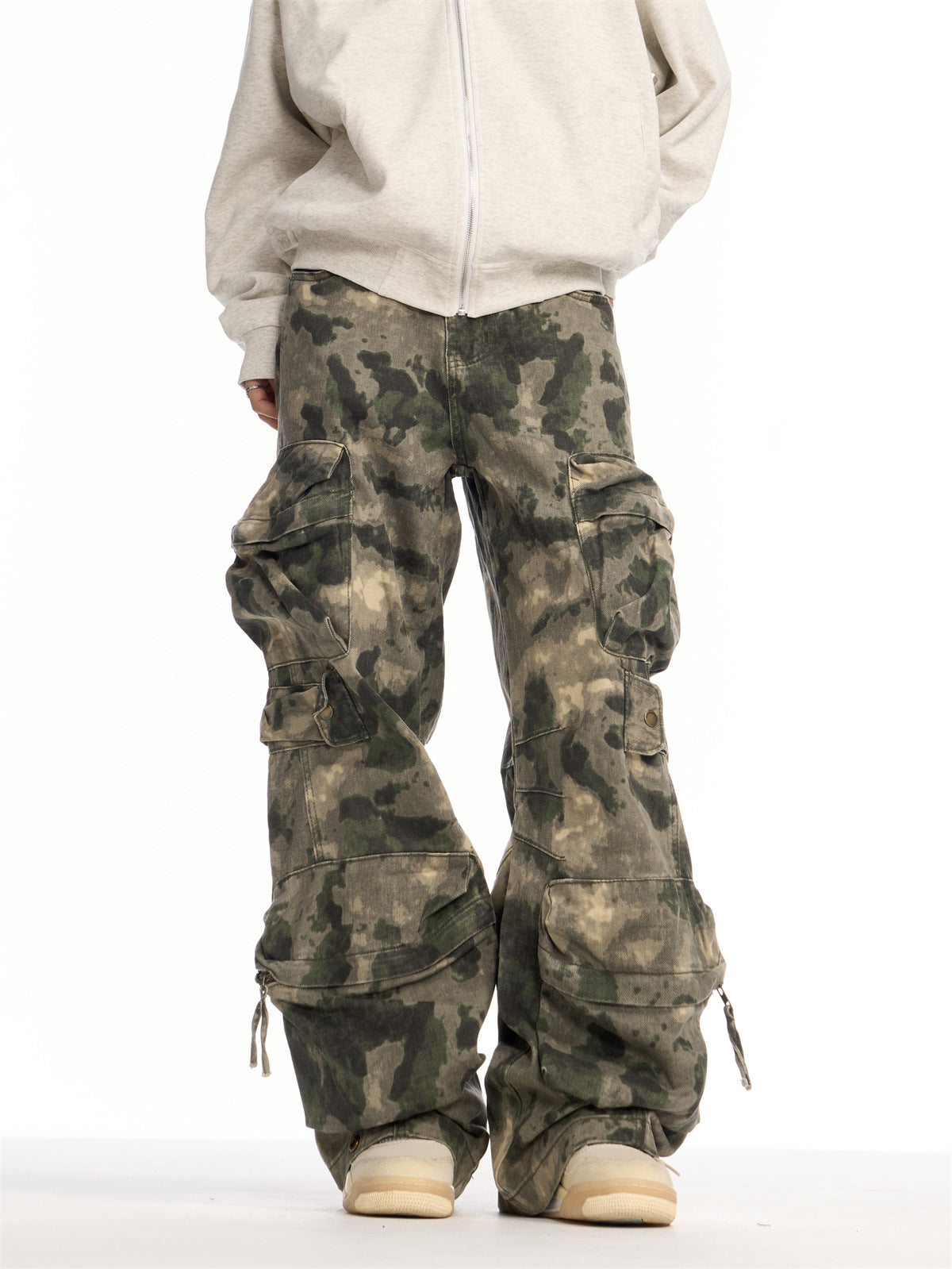 Pantalones holgados de camuflaje resistentes