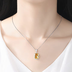 Collar de cadena para mujer con colgante de circonita
