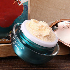 Crème visage pratique, correctrice, éclaircissante et adoucissante