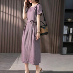 Robe violette ample, élégante et amincissante