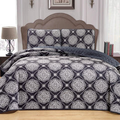 3-Piece Set: Medallion Reversible Oversized Bedspread Coverlet Quilt Bed Cover