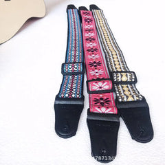 Bandoulière de guitare brodée