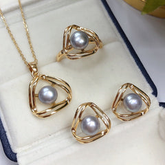 Simple And Exquisite Freshwater Pearl Necklace Suit