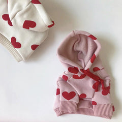 Pull chaud et mignon imprimé avec des cœurs pour animal de compagnie