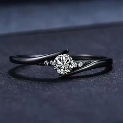 Female Minimalist Retro Creative Diamond Studded Ring