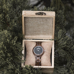 Fashionable Classic Analog Quartz Watch