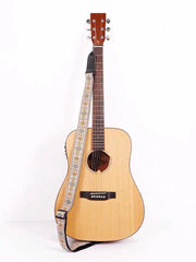 Bandoulière de guitare brodée