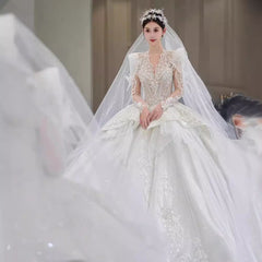Robe de mariée à traîne, manches longues en fil principal, style rétro français sophistiqué