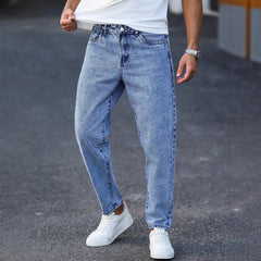 Nouveau jean bleu clair fuselé pour hommes