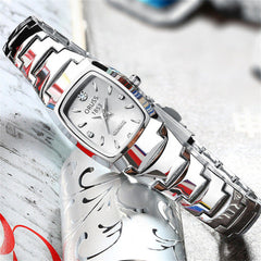 Elegant Versatile And Water-resistant Quartz Watch