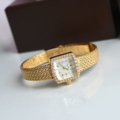 Vintage Square Watch For Women A Dainty Mini Square Design With A Wheat-sheaf Motif