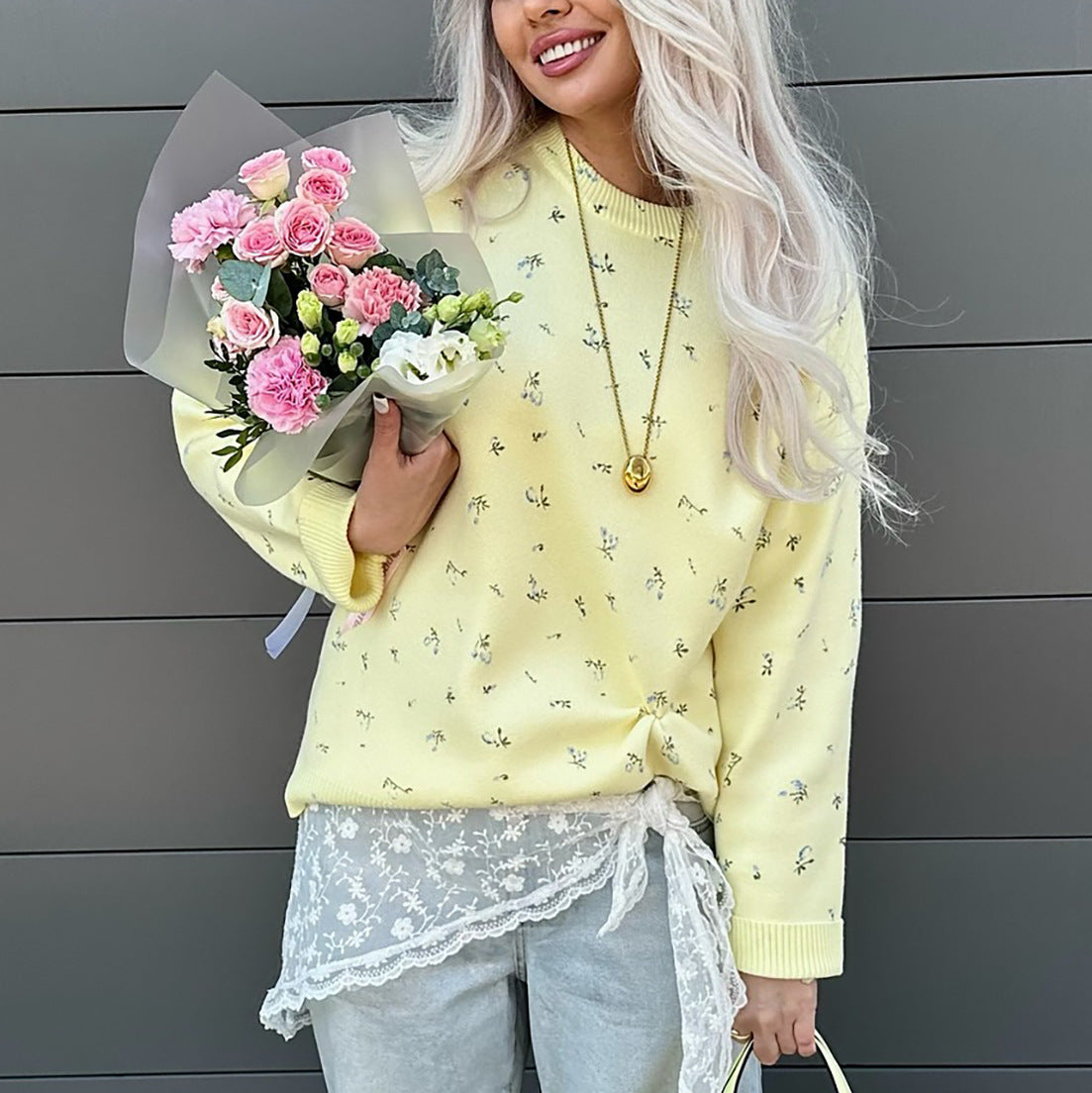 Damen Pullover im europäischen und amerikanischen Stil mit schickem Blumenmuster und Rundhalsausschnitt