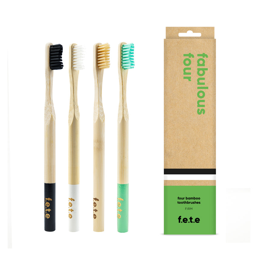 Brosses à dents en bambou F.E.T.E Fabulous Four FIRM (lot de 4) - Neuf