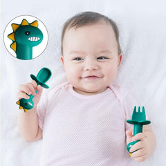 Nuevo juego de cuchara y tenedor para alimentación del bebé, corto y fácil de usar, de silicona suave con dinosaurio de dibujos animados, juguetes mordedores, vajilla de entrenamiento que no lastima