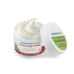 Masque capillaire Mamaearth à l'oignon pour contrôler la chute des cheveux