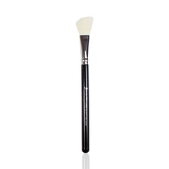 Nascita Angled Makeup Brush for Highlighter, Bronzer & Powder Application