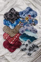 Organic Cotton Cloth Pads Light Flow | Reusable Regular & Large Pads n/a VoiceoftheWomb_ProductShoot_EDP-46 My Store