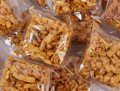 Old-fashioned Sachima Crispy Sachima Crackers A Popular Online Snack.