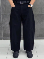 Pantalon noir sur mesure, à jambes larges et court