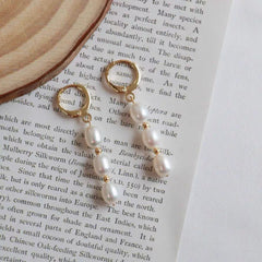 Womens Natural Freshwater Pearl Earrings