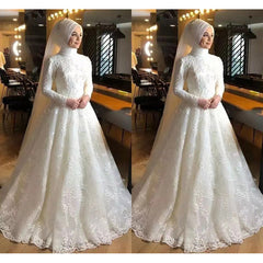 Robe de mariée blanche à manches longues et distinguée