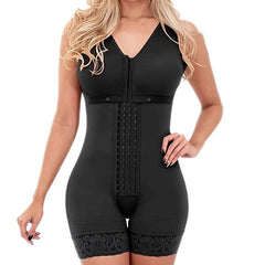 Combinaison gainante amincissante avec effet push-up sur les hanches
