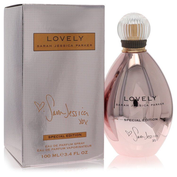 Sarah Jessica Parker Lovely Eau De Parfum 3.4 oz Signed Special Edition perfume spray bottle and box for women.
