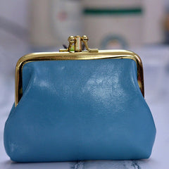Retro Double-Layer Compact Oil Wax Leather Wallet