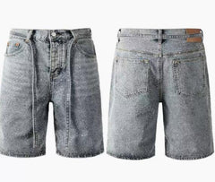 Short en jean à jambe droite orné de strass