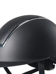 Casque d’équitation et équipement de sécurité pour chevaliers