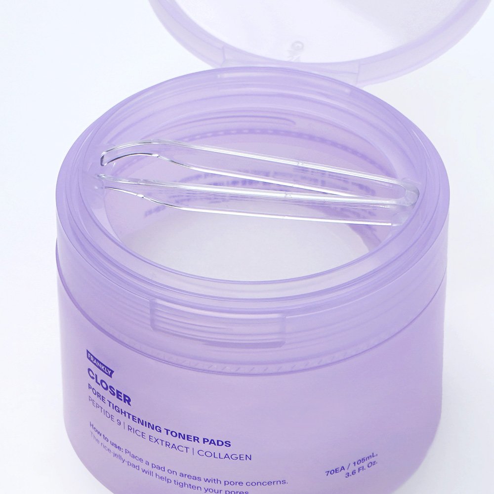 FRANKLY Closer pore tightening toner pads container with tweezers, enhancing skin texture and minimizing pores.