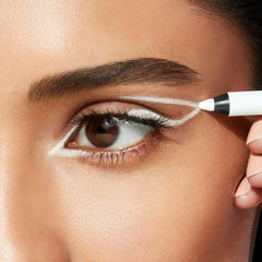 Crayon pour les yeux Lakme Absolute Explore - Ethereal White
